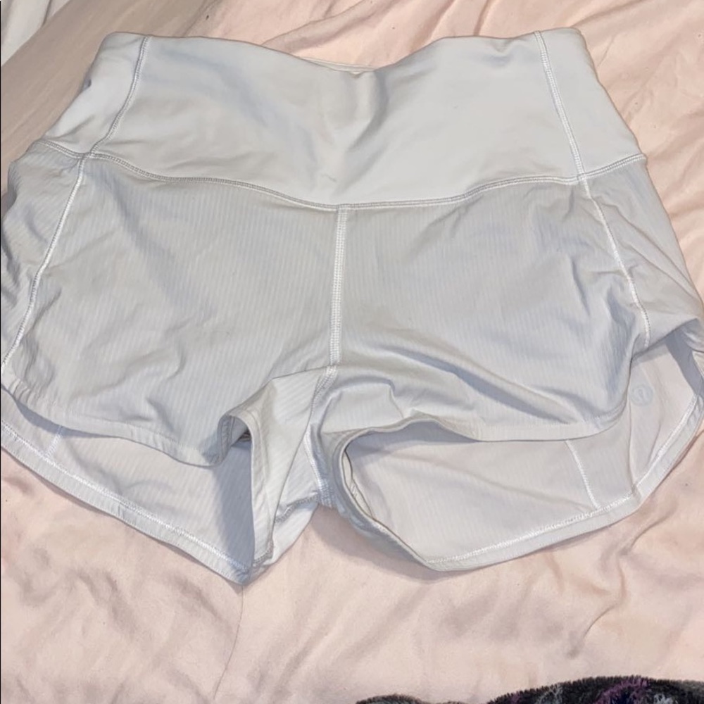 Size 4 high waisted lululemon speed up 2.5 shorts